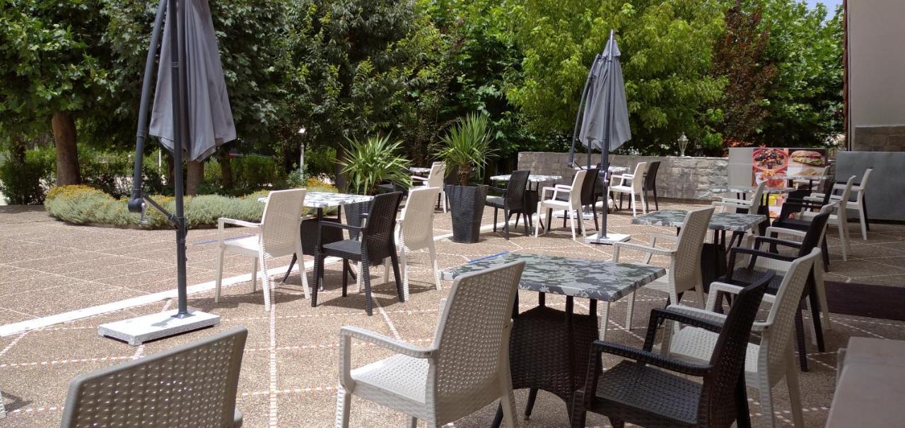 Hotel Relais Ras El Maa Іфран Екстер'єр фото